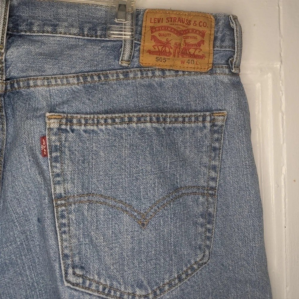 Y2K Levi Jean Shorts Men's 40 waist